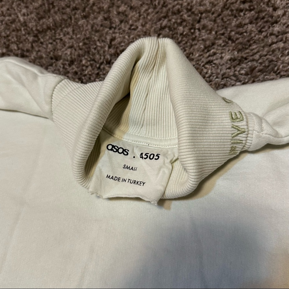 ASOS turtle neck - Picture 3 of 3